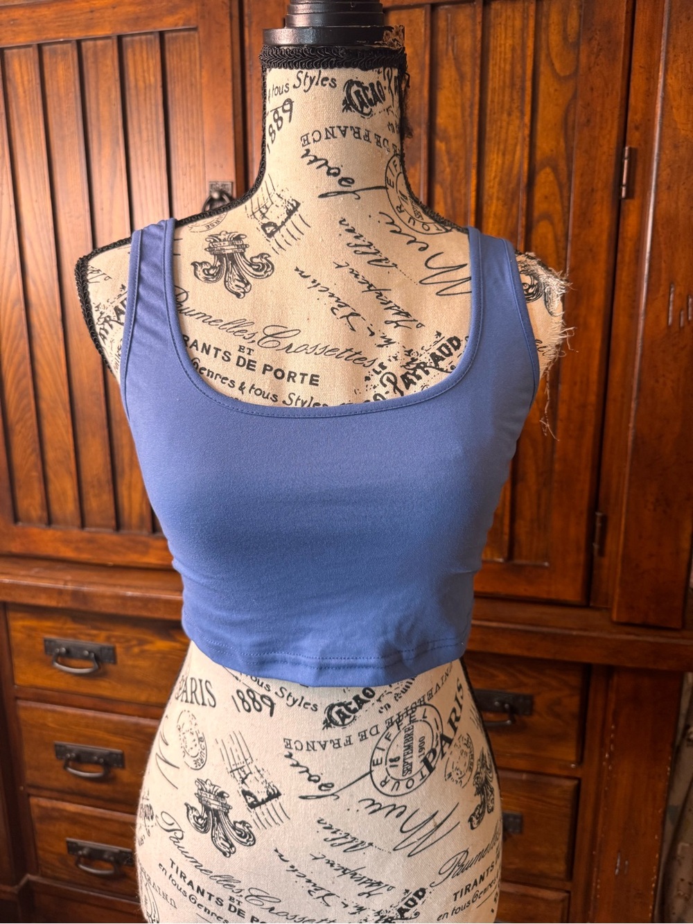 SHEIN Blue Square Neck Crop Tank